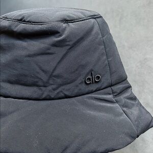 ALO Yoga Black Bucket Hat